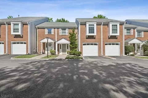 318 Main St #9, Madison, NJ 07940