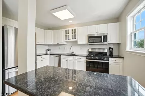 5 Castle Dr, Berkeley Heights, NJ 07922 photo 13