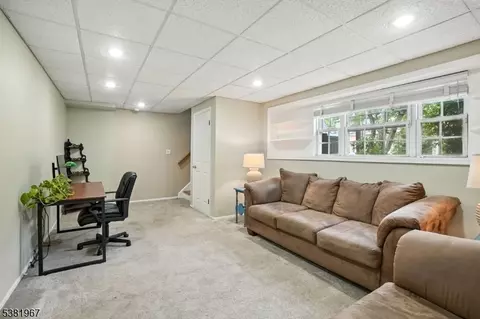 5 Castle Dr, Berkeley Heights, NJ 07922 photo 24