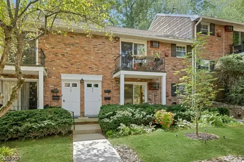 320 S Street 2g #G, Morristown Town, NJ 07960