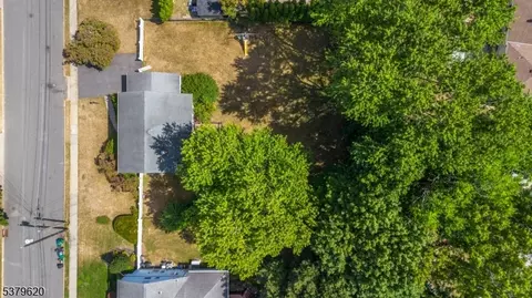 11 Ella Ln, Wayne, NJ 07470 photo 32