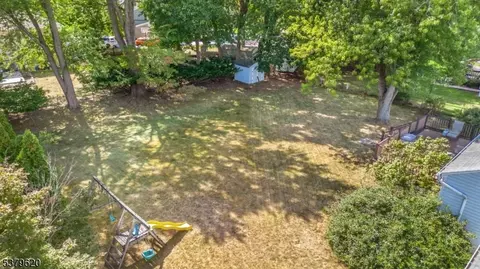 11 Ella Ln, Wayne, NJ 07470 photo 33