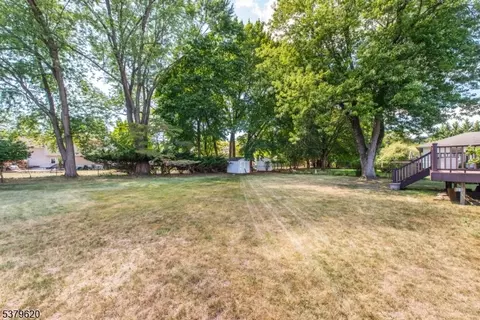 11 Ella Ln, Wayne, NJ 07470 photo 24