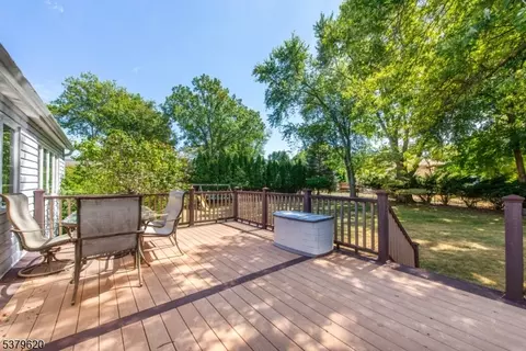 11 Ella Ln, Wayne, NJ 07470 photo 23