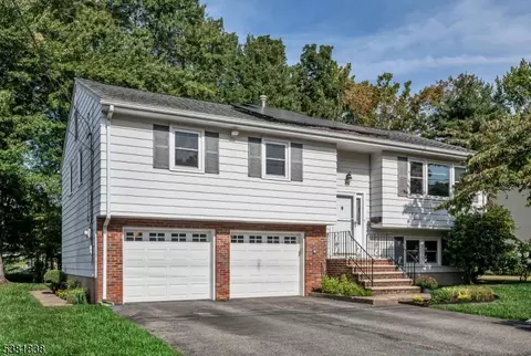 54 Willow Way, Wanaque, NJ 07465