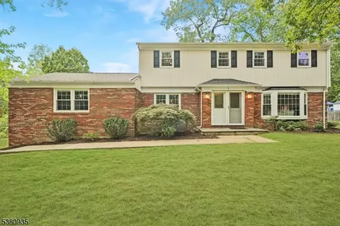 3 Branko Rd, Berkeley Heights, NJ 07922