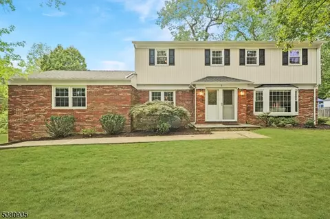 3 Branko Rd, Berkeley Heights, NJ 07922