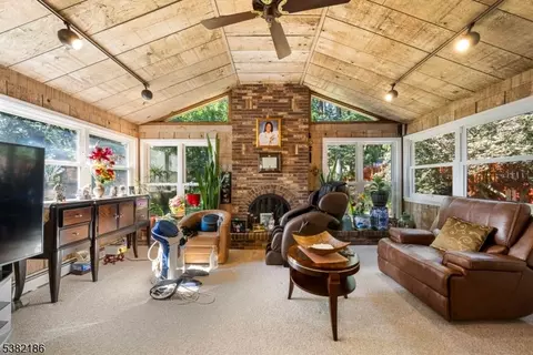 101 Harrison Ave, North Plainfield, NJ 07060 photo 11