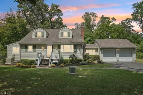 153 South Rd, Chester Twp, NJ 07930