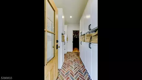 581 Mountain Ave, Bound Brook, NJ 08805 photo 31