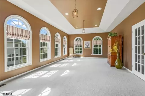 16 Setting Sun Dr, Hackettstown, NJ 07840 photo 14
