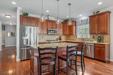16 Setting Sun Dr, Hackettstown, NJ 07840 photo 16