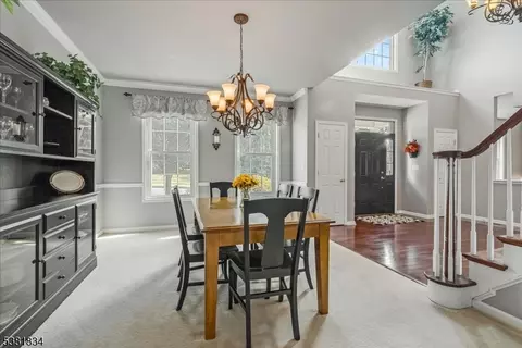 16 Setting Sun Dr, Hackettstown, NJ 07840 photo 9