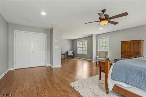 16 Setting Sun Dr, Hackettstown, NJ 07840 photo 27