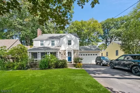 386 Malcolm Ave, North Plainfield, NJ 07063 photo 2