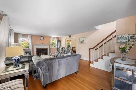 386 Malcolm Ave, North Plainfield, NJ 07063 photo 5