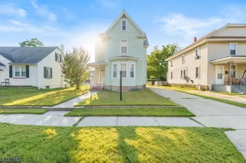 630 Billings Ave, Paulsboro, NJ 08066