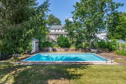 44 Post Rd, Clark, NJ 07066 photo 12