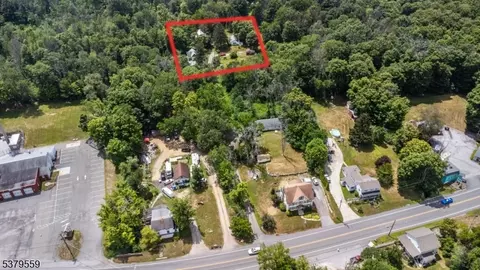 9 Pirsch Ln, Wantage Twp, NJ 07461