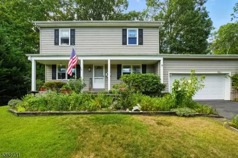 7 Shenandoah Cres, Wharton, NJ 07885