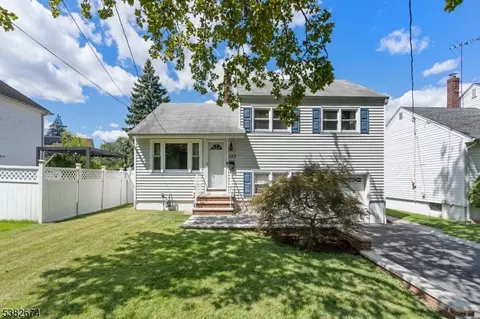 122 Berthold Ave, Rahway, NJ 07065