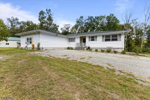 1243 State Rt 23, Wantage, NJ 07461