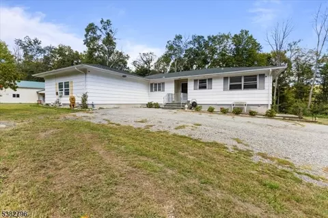 1243 State Rt 23, Wantage, NJ 07461