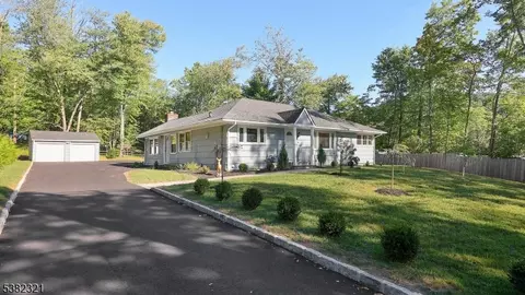 4 Interhaven Ave, North Plainfield, NJ 07060 photo 2