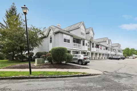 152 Whisper Way E, Ledgewood, NJ 07852