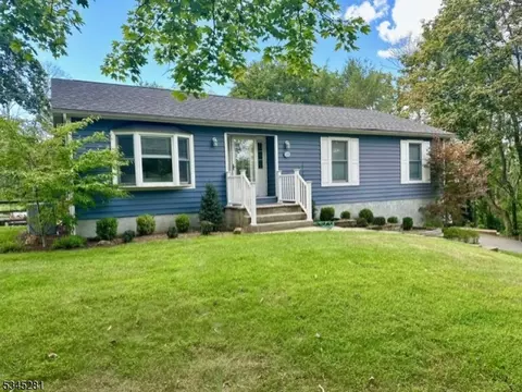 44 Charlestown Rd, Hampton, NJ 08827 photo 3