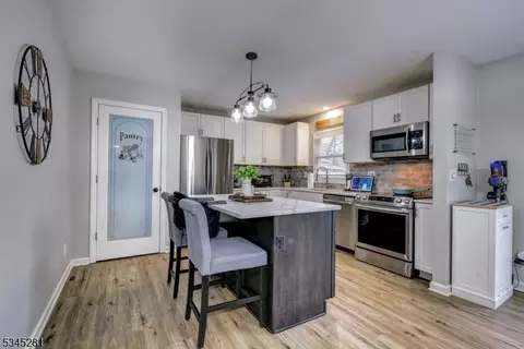 44 Charlestown Rd, Hampton, NJ 08827 photo 15