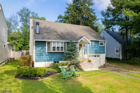 2277 Evergreen Ave, Scotch Plains, NJ 07076