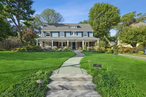 129 Clarewill Ave, Montclair, NJ 07043