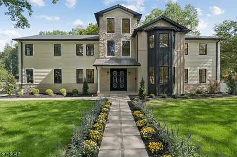 50 Hillcrest Rd, Madison, NJ 07940