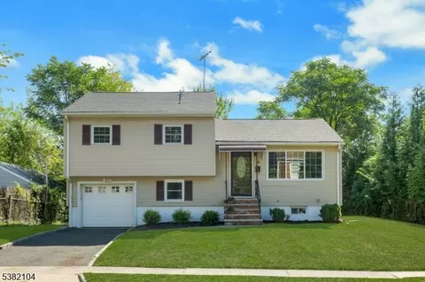 18 Ashwood Ave, Summit, NJ 07901