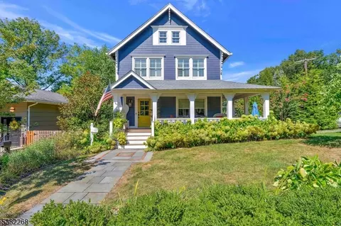 18 Old Army Rd, Bernardsville, NJ 07924