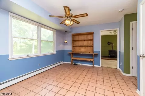 6 Hampton Rd, Pittstown, NJ 08867 photo 13