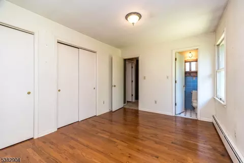 6 Hampton Rd, Pittstown, NJ 08867 photo 20
