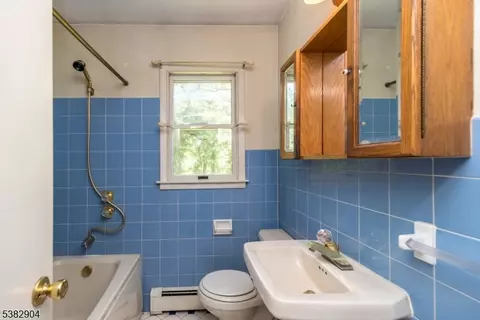 6 Hampton Rd, Pittstown, NJ 08867 photo 28