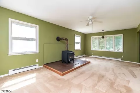 6 Hampton Rd, Pittstown, NJ 08867 photo 16