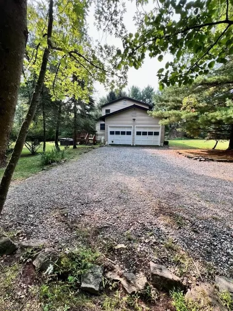 6 Hampton Rd, Pittstown, NJ 08867 photo 33