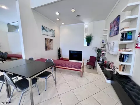 20 River #E, Nutley Twp, NJ 07110 photo 5
