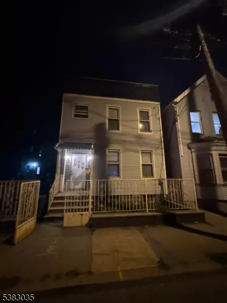 443 Grove St, Irvington, NJ 07111