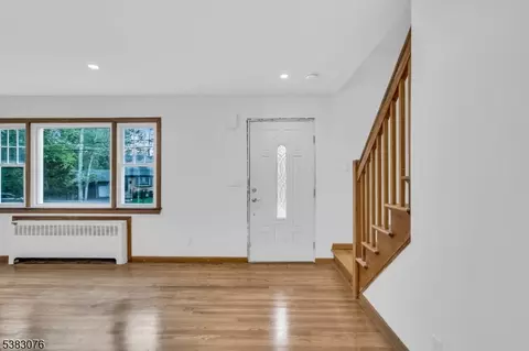 60 Hillside Ter, Wayne, NJ 07470 photo 5