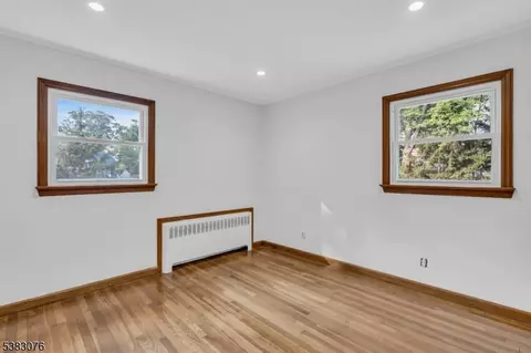 60 Hillside Ter, Wayne, NJ 07470 photo 21