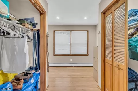 60 Hillside Ter, Wayne, NJ 07470 photo 17