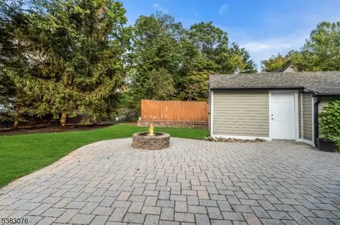 60 Hillside Ter, Wayne, NJ 07470 photo 29