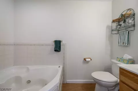314 Mountainview Ter, North Plainfield, NJ 07063 photo 21