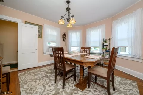 314 Mountainview Ter, North Plainfield, NJ 07063 photo 6