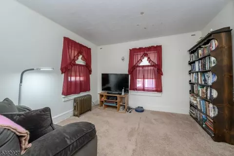 314 Mountainview Ter, North Plainfield, NJ 07063 photo 31